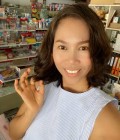 Dating Woman Thailand to Leoi : Thi, 56 years